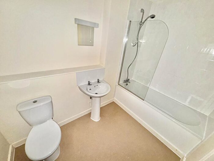 2 Bedroom Apartment To Rent In Fremington Court, Coventry, CV1