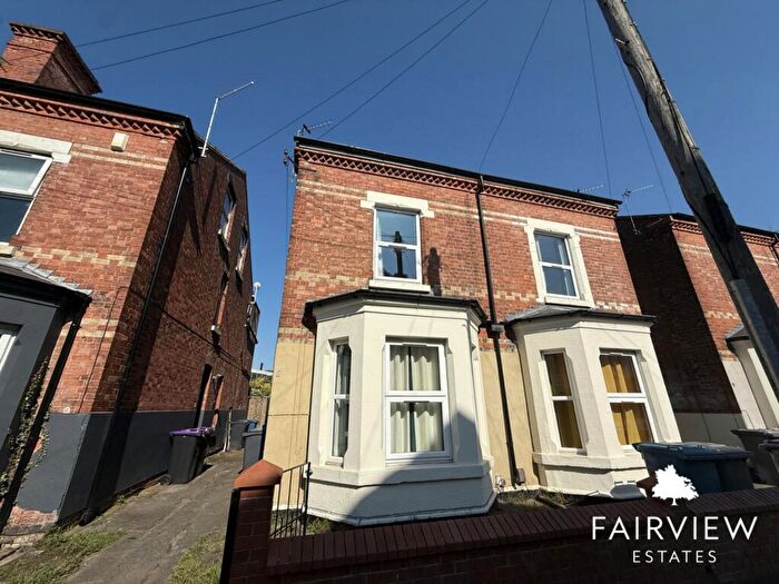 4 Bedroom Semi Detached House To Rent In Rushworth Avenue, West Bridgford, NG2