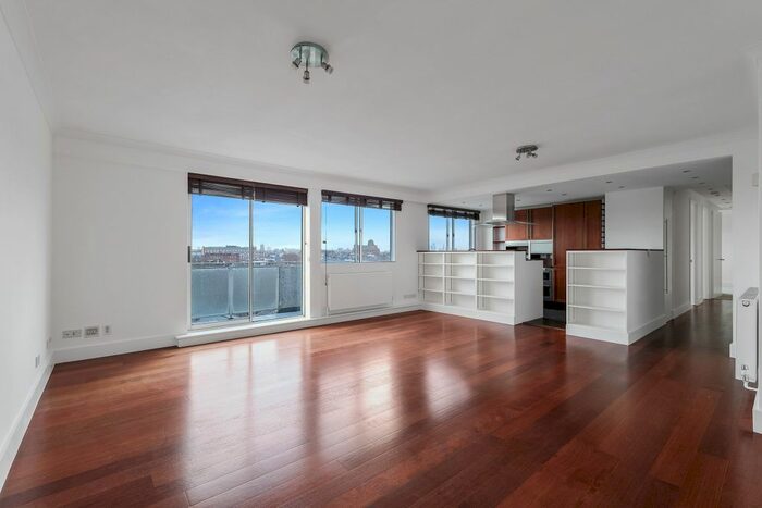 3 Bedroom Flat To Rent In Warwick Gardens, London, W14