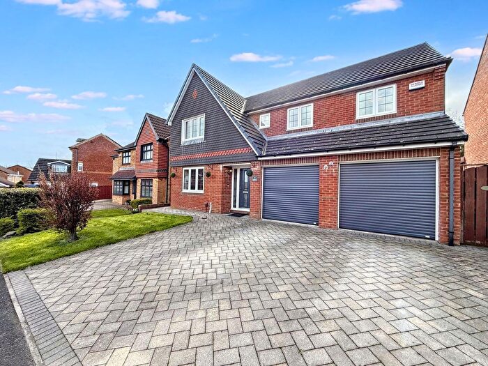 5 Bedroom Detached House For Sale In Siskin Close, Hartlepool, TS26