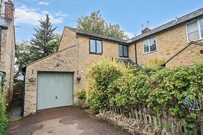3 Bedroom Semi-Detached House For Sale In Shipton-Under-Wychwood, Oxfordshire, OX7