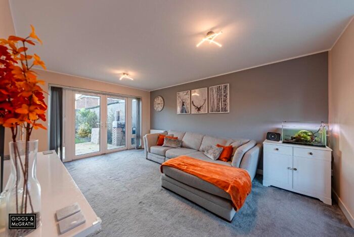 3 Bedroom Terraced House For Sale In Vulcan Close, Bury, Ramsey, Huntingdon, Cambridgeshire, PE26