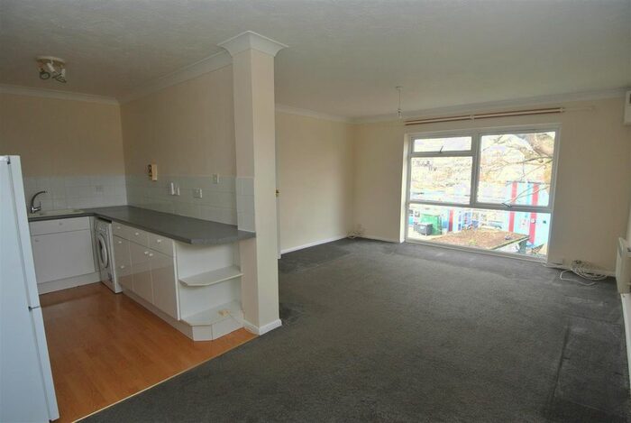 2 Bedroom Flat To Rent In Hazeldene, Crockford Park Road, Addlestone KT15