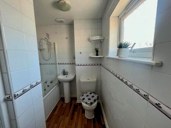 2 Bedroom Apartment To Rent In Servia Drive #, LS7