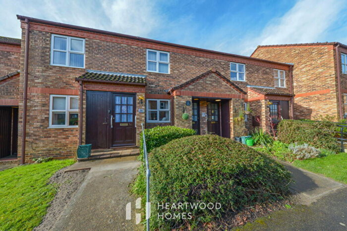 2 Bedroom Retirement Property For Sale In Harvesters, St. Albans, AL4