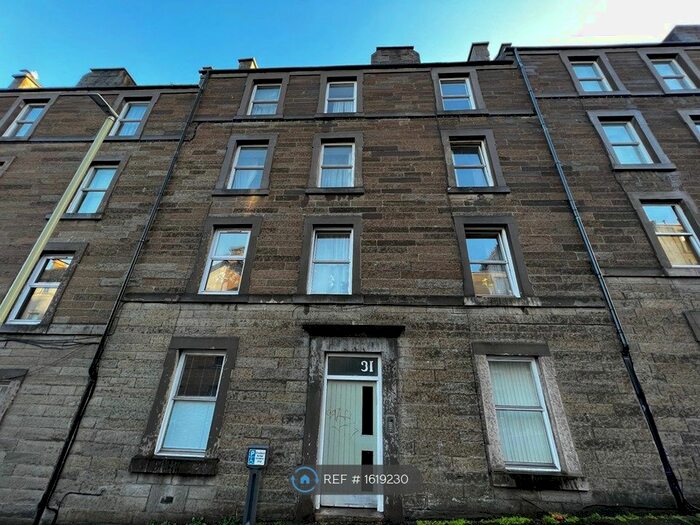 2 Bedroom Flat To Rent In Rosefield Street, Dundee, DD1