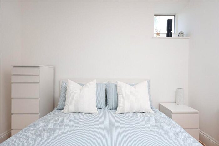 1 Bedroom Apartment For Sale In College Fields, Bristol, BS8 - Photo 10