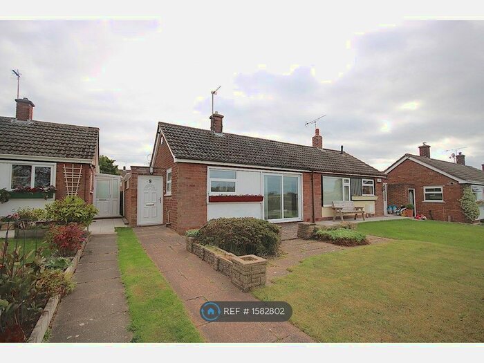 2 Bedroom Bungalow To Rent In Marystow Close, Allesley, Coventry, CV5