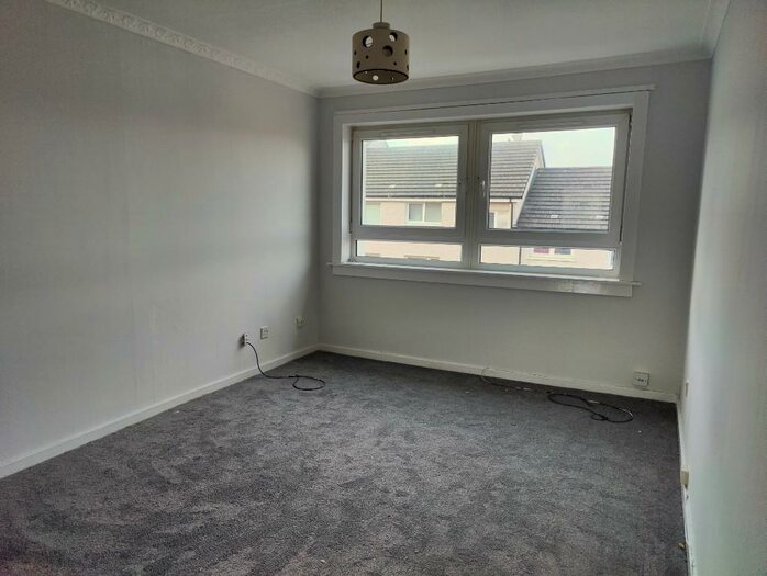1 Bedroom Flat To Rent In Trafalgar Street, Greenock, Inverclyde, PA15