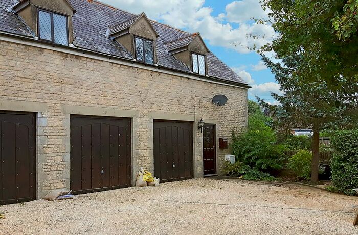 2 Bedroom Detached House To Rent In Church Lane, Hailey, Oxfordshire, OX29