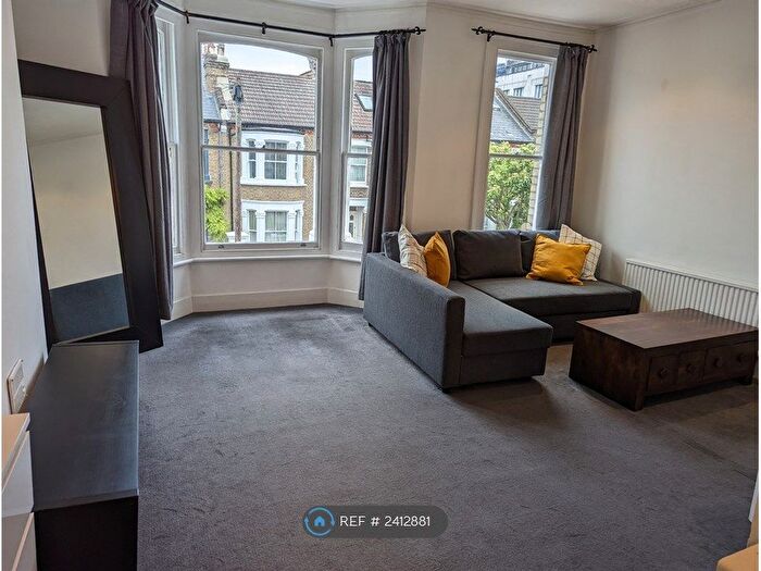 1 Bedroom Flat To Rent In Davisville Rd, London, W12