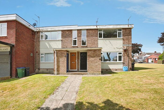 1 Bedroom Maisonette For Sale In Carver Court, Wake Green Road, Tipton, DY4