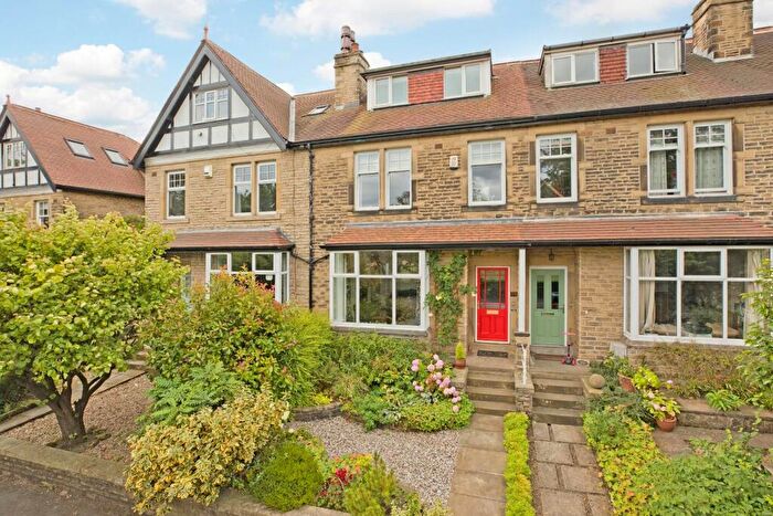 5 Bedroom Terraced House For Sale In Valley Drive, Ilkley, LS29