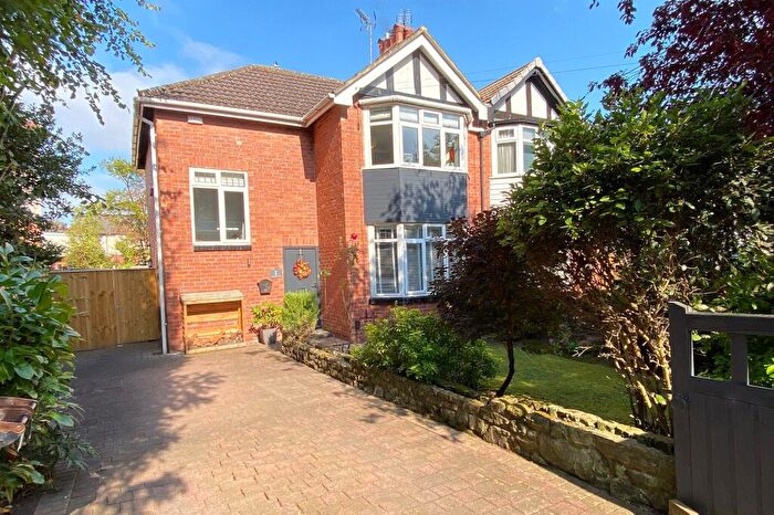 3 Bedroom House For Sale In St. Clements Road South, Harrogate, HG2