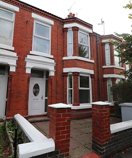 3 Bedroom Terraced House To Rent In Gainsborough Road, Crewe, CW2