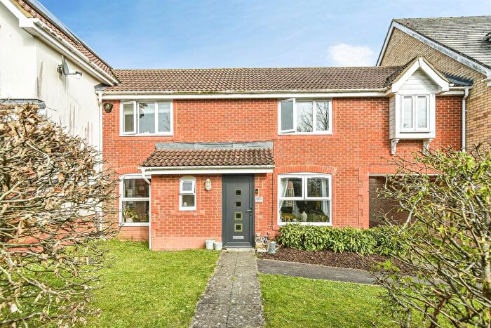 4 Bedroom House For Sale In Berry Way, Andover, SP10