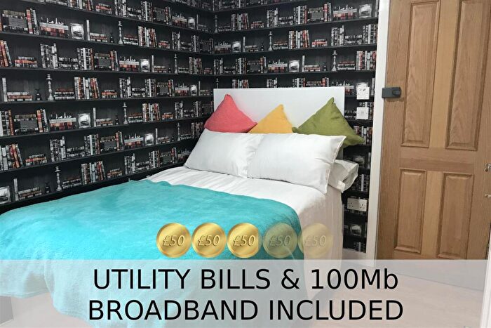 1 Bedroom Apartment To Rent In Next To University, B29