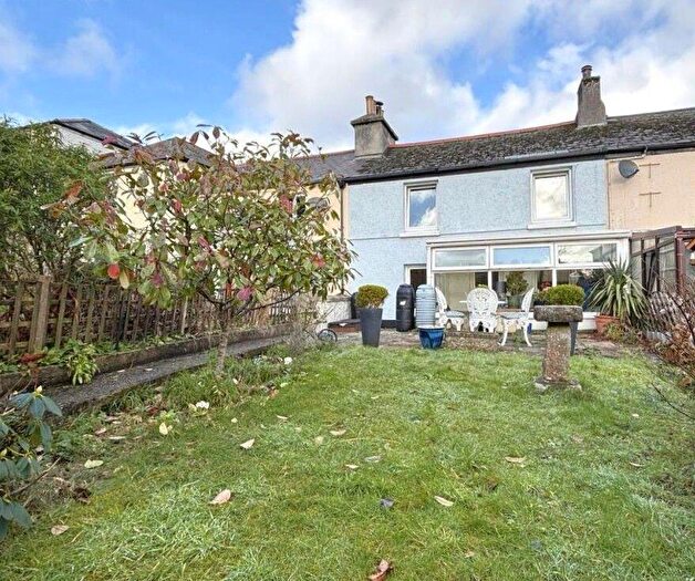 2 Bedroom Cottage For Sale In Belle Vue Terrace, Calstock Road..., PL18