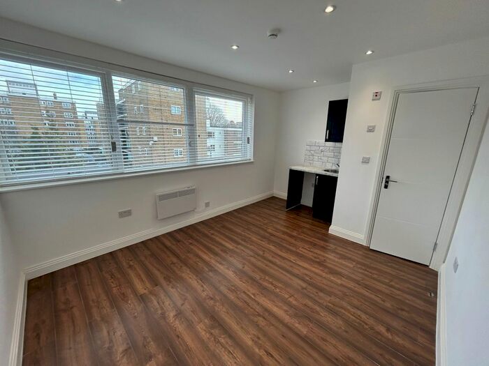 Studio To Rent In Cortis Road, London, SW15