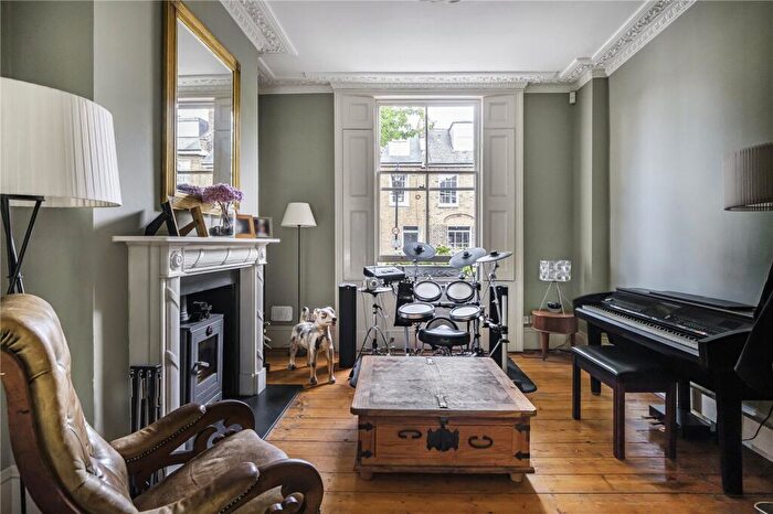 3 Bedroom House To Rent In Ripplevale Grove, Barnsbury, N1