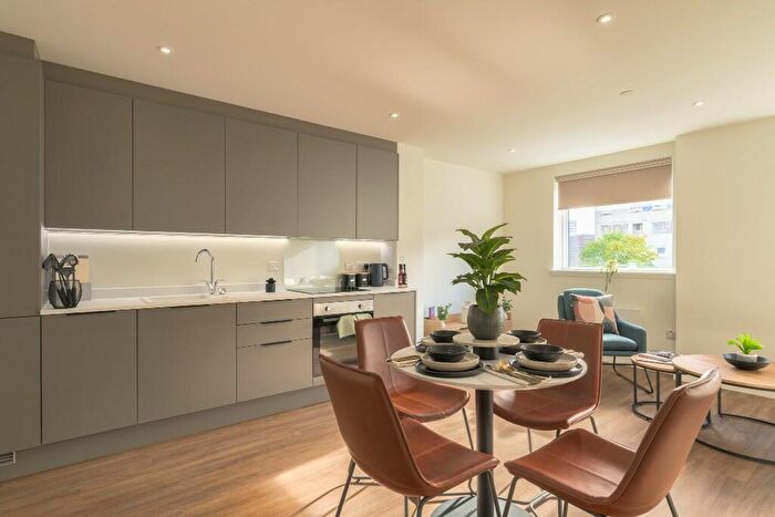 1 Bedroom Apartment To Rent In St. Vincent Street, Glasgow, G3