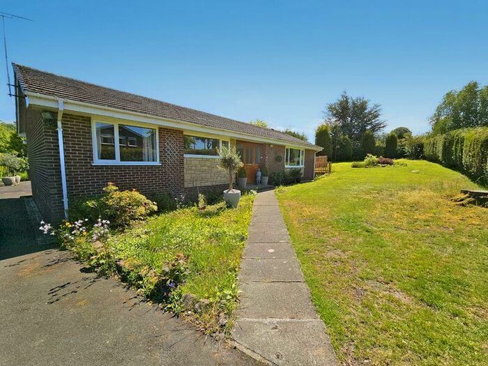 3 Bedroom Bungalow To Rent In Beech Court, Darras Hall, NE20