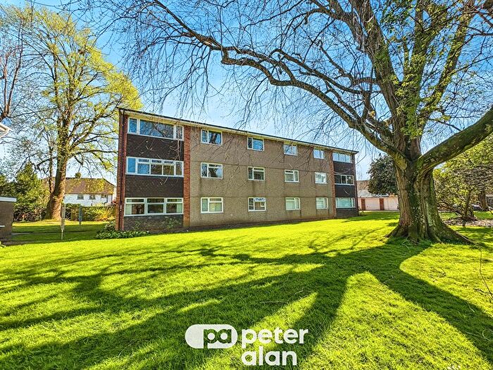 3 Bedroom Maisonette To Rent In Bishops Close, Whitchurch, Cardiff, CF14