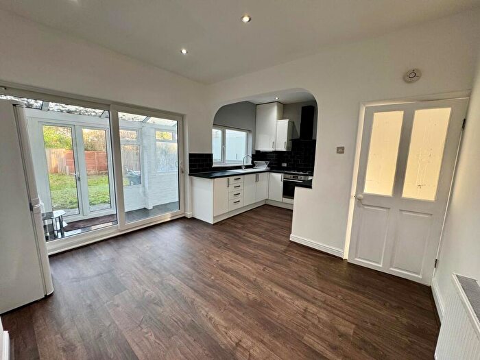 3 Bedroom Property To Rent In Whitley Court Road, Quinton, B32