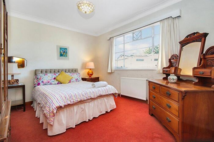 5 Bedroom Detached House For Sale In West Park Road, Cupar, KY15