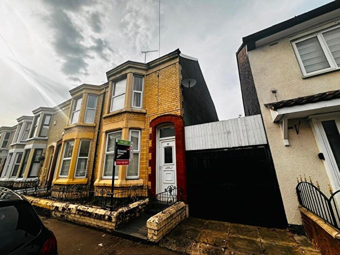 2 Bedroom House To Rent In Edinburgh Road, Liverpool, L7