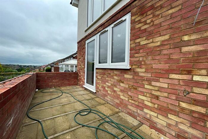 1 Bedroom Flat To Rent In Carver Hill Road, High Wycombe, HP11