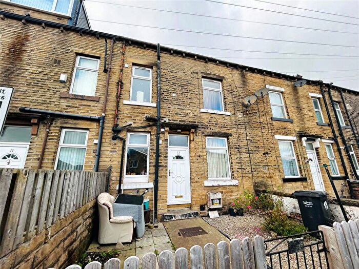 2 Bedroom Terraced House For Sale In Wainman Street, Halifax, West Yorkshire, HX1