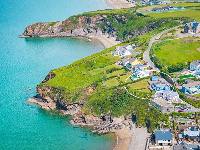 3 Bedroom Bungalow For Sale In Settlands Hill, Little Haven, SA62