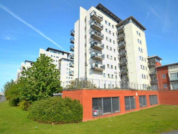 1 Bedroom Flat To Rent In Wyatt Point, Erebus Drive, Woolwich, London, SE28