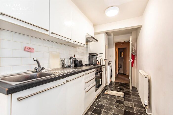 5 Bedroom Terraced House To Rent In Hartington Road, Brighton, BN2