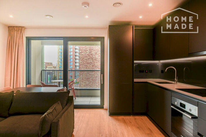 1 Bedroom Apartment To Rent In Riverstone Heights, Bromley-by-Bow, E3