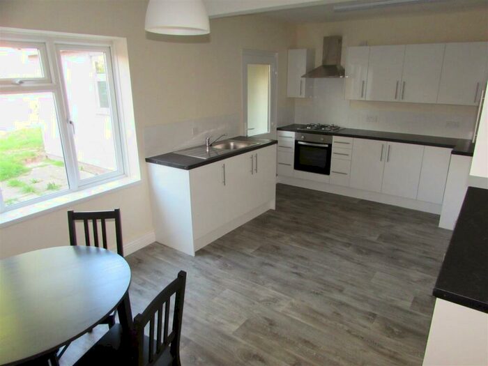 4 Bedroom Terraced House To Rent In Gravel Hill, Coventry, CV4