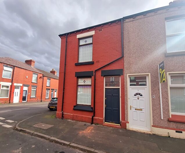 3 Bedroom End Of Terrace House To Rent In Thompson Street, St. Helens, WA10