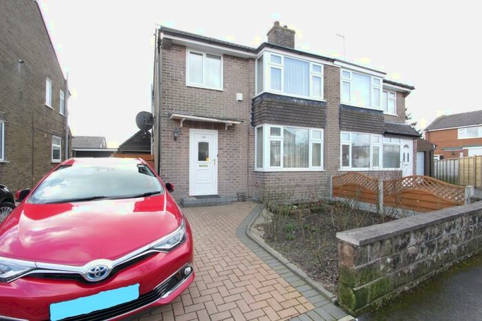 3 Bedroom Semi-Detached House To Rent In Barncliffe Road, Sheffield, S10