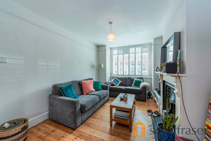 2 Bedroom Semi-Detached House To Rent In Hendred Street, East Oxford, OX4