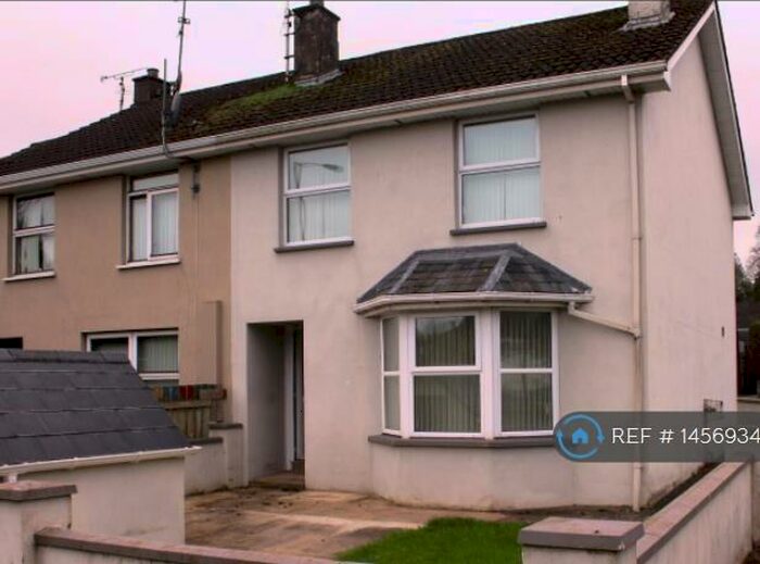 3 Bedroom Semi-Detached House To Rent In Floraville, Enniskillen, BT74