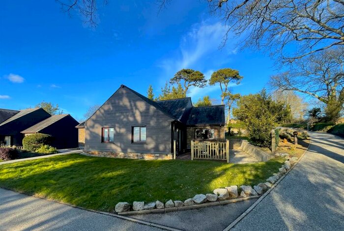 2 Bedroom Lodge For Sale In Trenython Manor, Tywardreath, Par, PL24