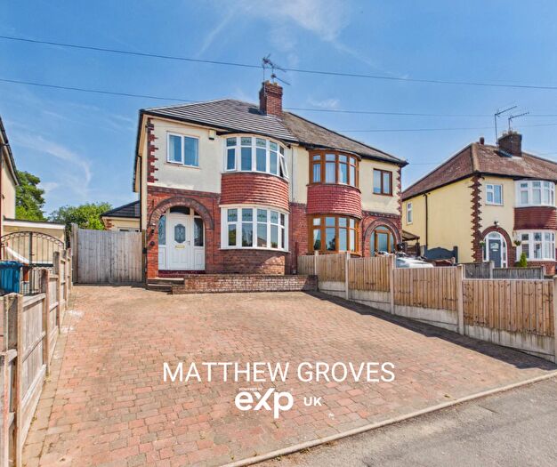 3 Bedroom Semi-Detached House For Sale In Coton Avenue, Stafford, ST16