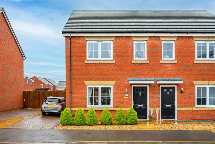 3 Bedroom Semi Detached House For Sale In Yeomanry Way, Newport, TF10