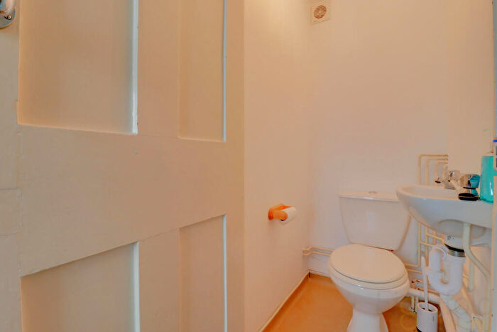 4 Bedroom House Of Multiple Occupation To Rent In Chesham Road, Brighton, BN2