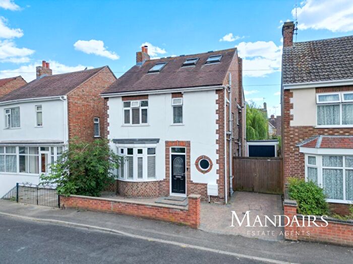 4 Bedroom Detached House To Rent In Westbrook Park Road, Woodston, Peterborough, PE2