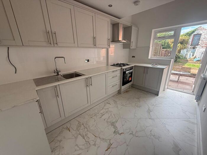 3 Bedroom House To Rent In Windmill Road, Coventry, CV6