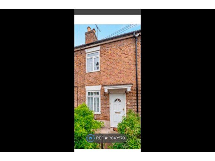 2 Bedroom Terraced House To Rent In Park St, Slough, SL1