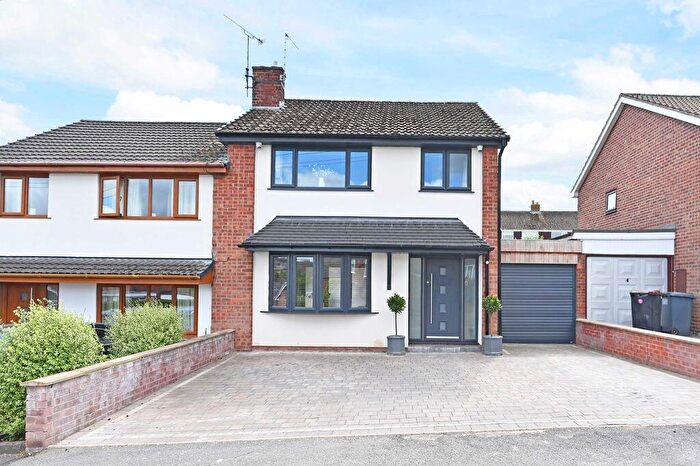 3 Bedroom Semi-Detached House For Sale In Acacia Gardens, Kidsgrove, Stoke-On-Trent, ST7