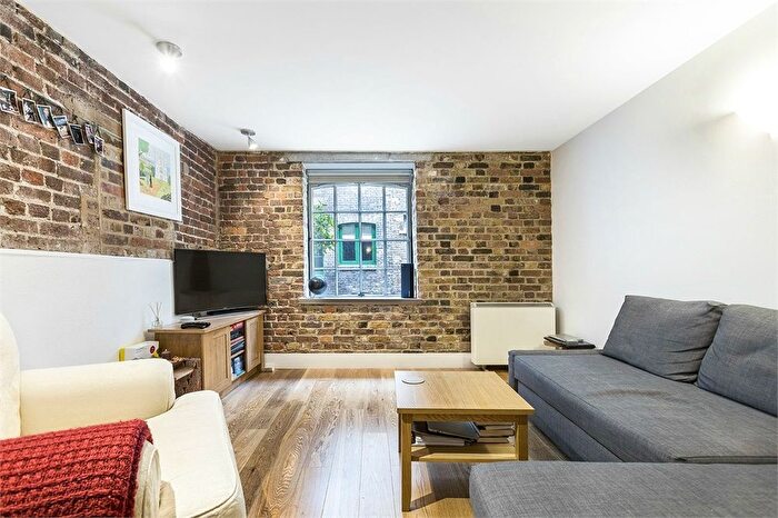 1 Bedroom Flat To Rent In Devon House, Maidstone Building Mews, London, SE1